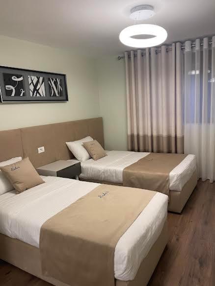 קורצ'ה Essy'S Apartment מראה חיצוני תמונה